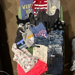 Huge bundle girls tees jeans shorts dress old navy children’s place etc 17 lot